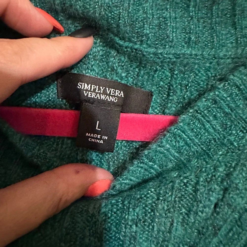 Women’s Vera Wang sweater, emerald green, L, BNWT - Picture 3 of 5